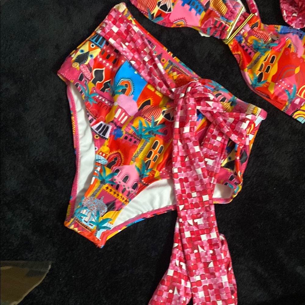 Colorful Printed Bikini Set - Picture 3 of 10